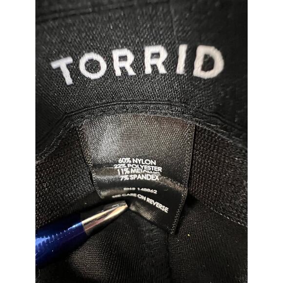 Torrid Gold Ankle & Cropped Pants - Picture 6 of 7